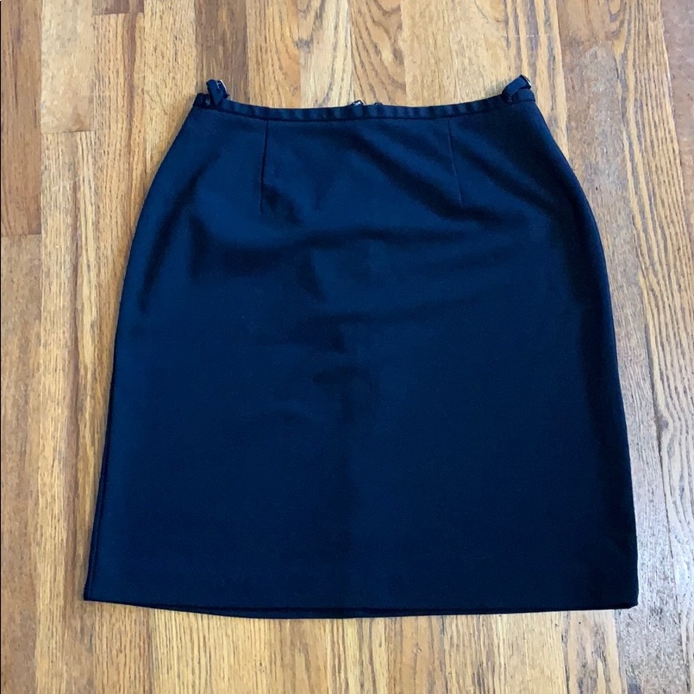 Black skirt